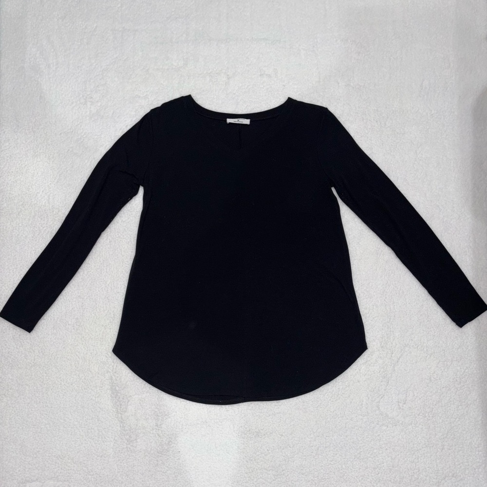 Zenana Outfitters Black Long Sleeve Top